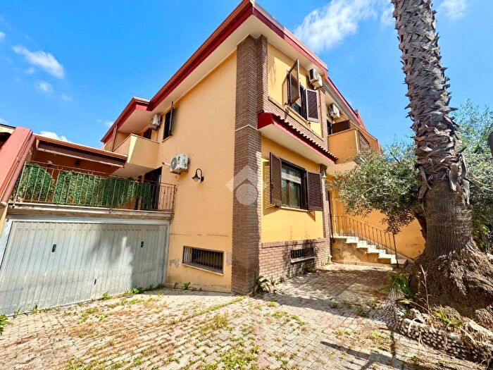 Casa quadrilocale in vendita in Via Fausto Coppi, Orta Di Atella