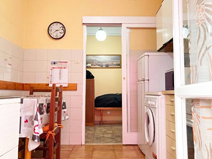 Appartamento trilocale in affitto in Via Maggio, Centro, Pontedera