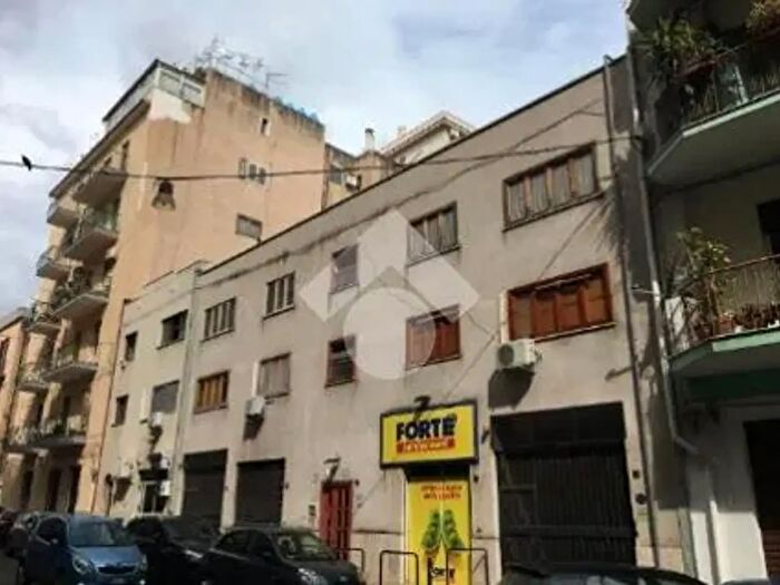 Appartamento bilocale in affitto in Via Pietro Randazzo, Palermo
