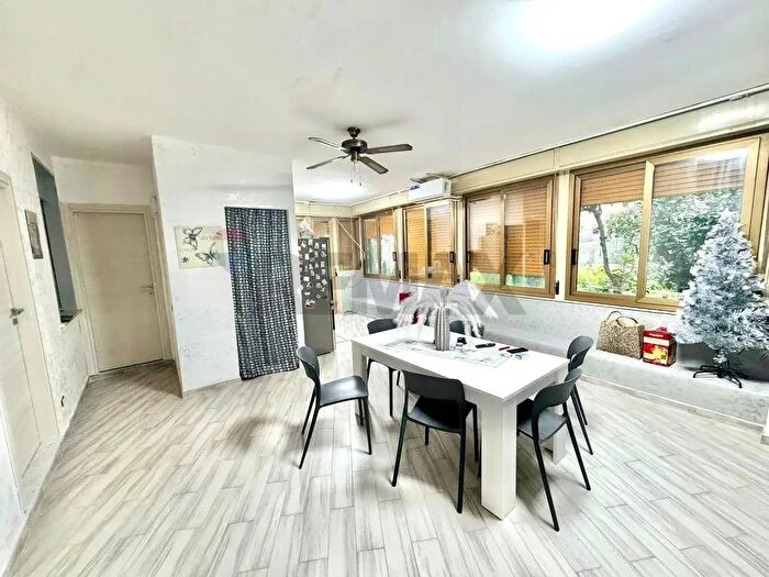 Casa trilocale in vendita in Via Capinere B, Carini