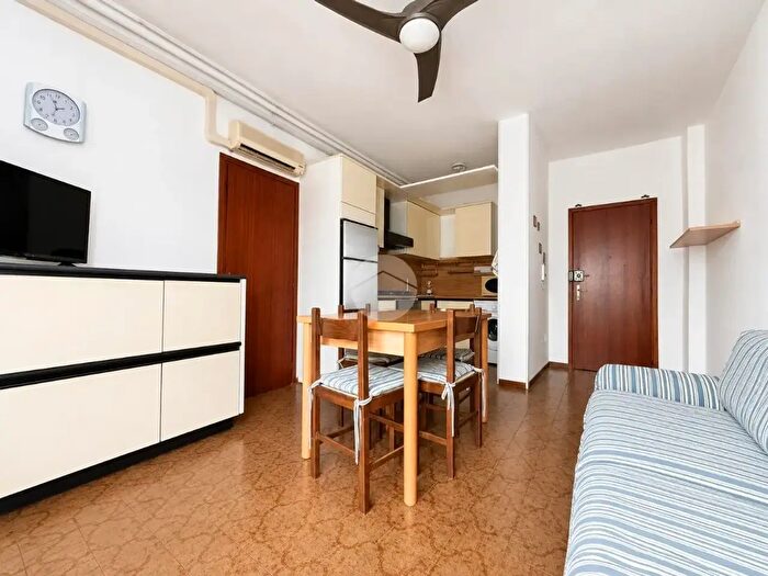 Appartamento trilocale in vendita in Viale Lodovico Ariosto, Ravenna