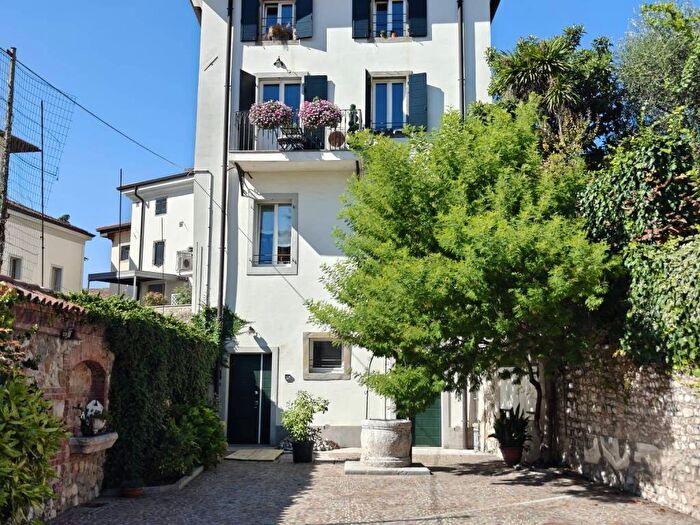 Appartamento bilocale in affitto in Via Ginnasio Vecchio, Duomo Aquileia, Udine