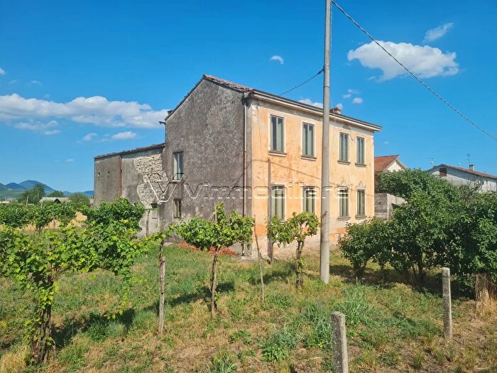 Casa con 7 locali in vendita in Via Caselle, Noventa Vicentina
