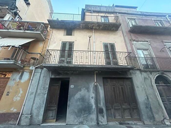 Casa con 6 locali in vendita in Via Guglielmo Marconi, Santa Lucia Del Mela