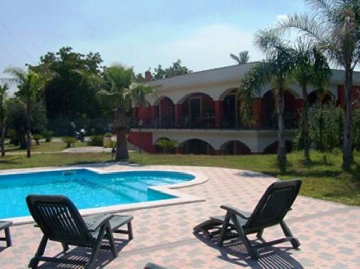 Casa con 6 locali in vendita in Via Nola, Somma Vesuviana