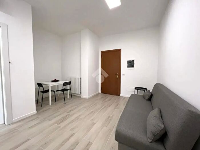 Appartamento bilocale in affitto in Via Carlo Imbonati, Milano