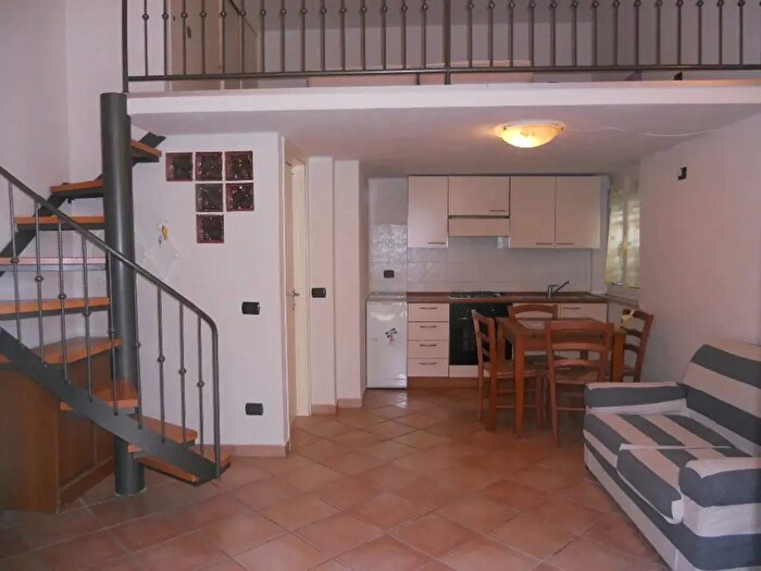 Appartamento monolocale in affitto in Pontedera