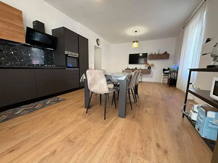 Appartamento trilocale in affitto in Viale delle Ginestre, San Sebastiano Al Vesuvio