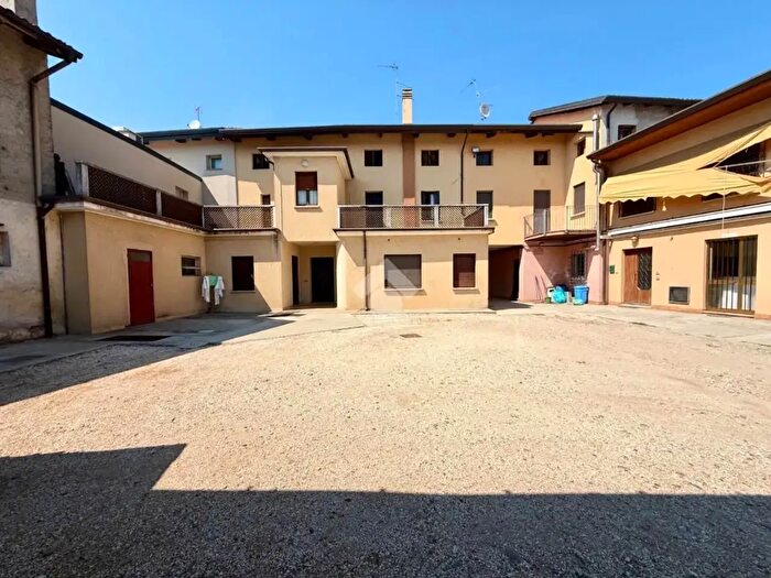 Casa trilocale in vendita in Via Antoniana, Lestizza