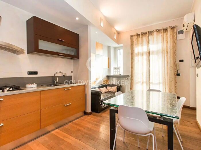 Appartamento bilocale in affitto in Via Borgaro, Torino