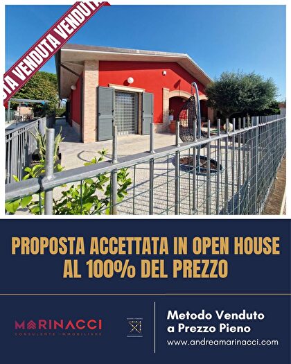 Casa con 5 locali in vendita in Via Campo Grande, Assisi