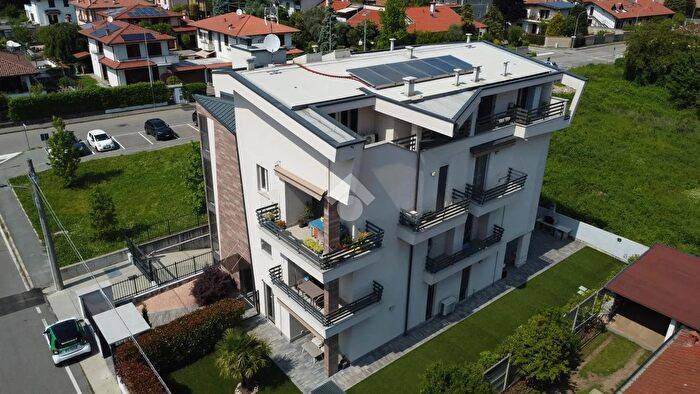 Appartamento bilocale in vendita in Via Antonio Meucci, Cerro Maggiore