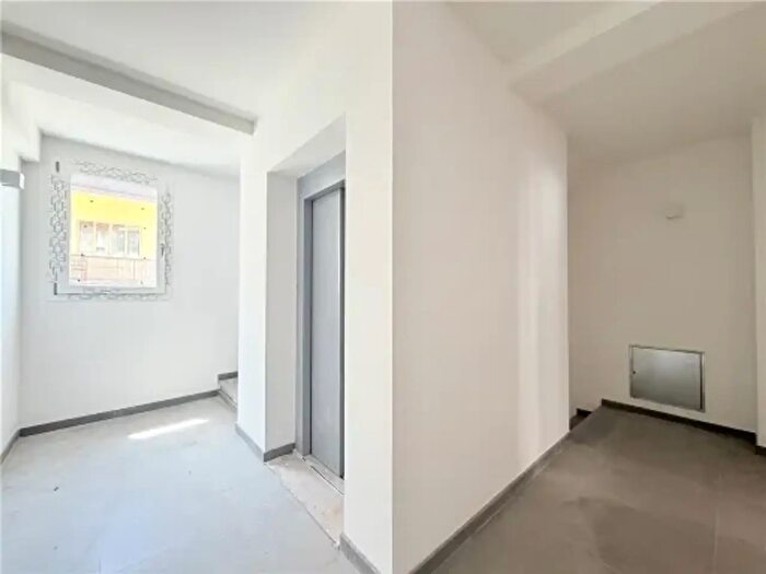 Appartamento quadrilocale in vendita in Firenze