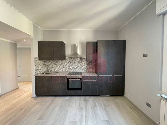 Appartamento trilocale in affitto in Via Pasubio, Via Veneto Borgo Trento, Brescia