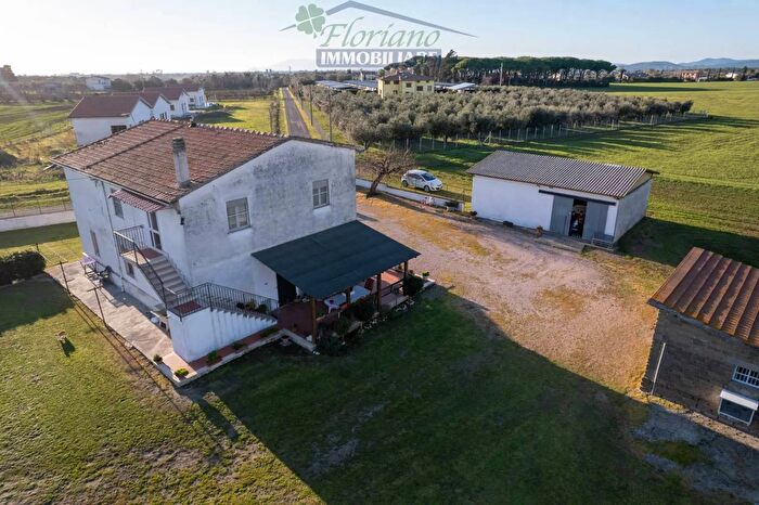 Casa con 13 locali in vendita in Strada della Principessa, Montalto Di Castro