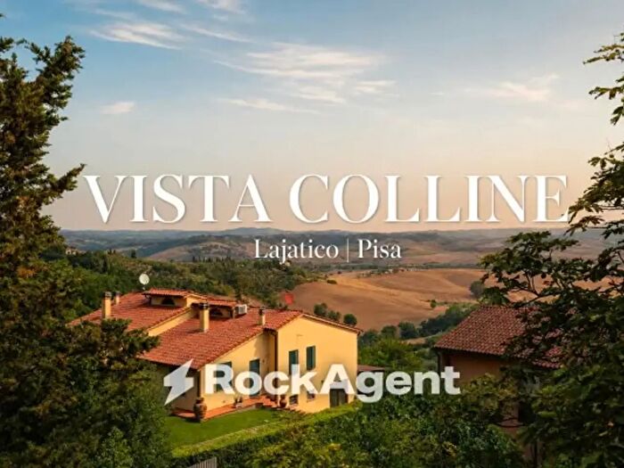 Casa con 5 locali in vendita in Via Poggio alla Pietra, Lajatico