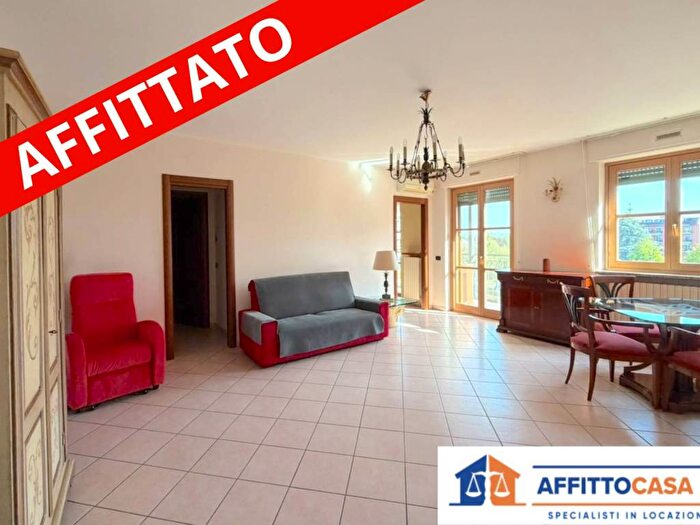 Appartamento quadrilocale in affitto in Via Dante Alighieri, Centro, Carmagnola