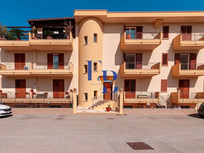 Appartamento con 5 locali in vendita in Via Marco Polo, Ficarazzi