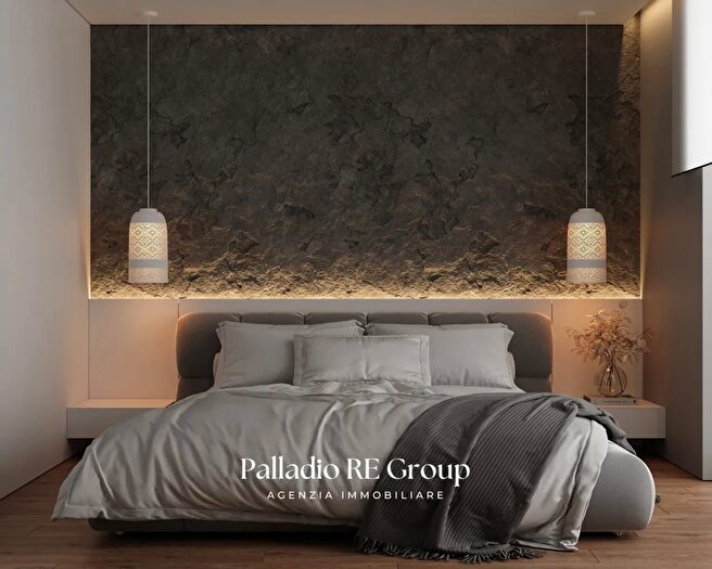 Appartamento con 5 locali in vendita in Contrà Carpagnon, Vicenza