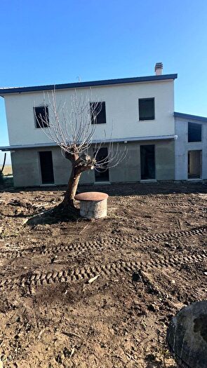 Casa quadrilocale in vendita in Alfonsine