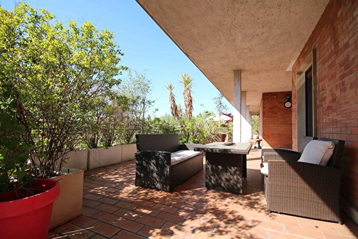 Appartamento con 5 locali in vendita in Viale Campanini, Parma