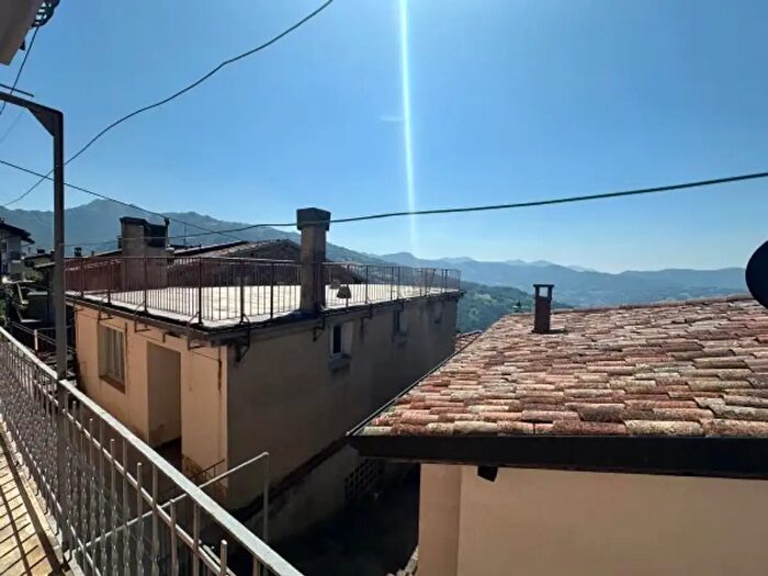 Appartamento quadrilocale in vendita in Colzate