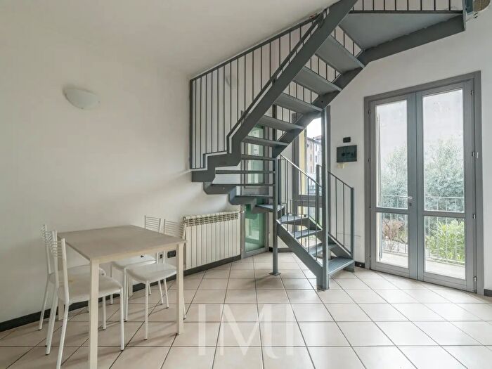 Appartamento bilocale in vendita in Via della Chiesa Rossa, Milano