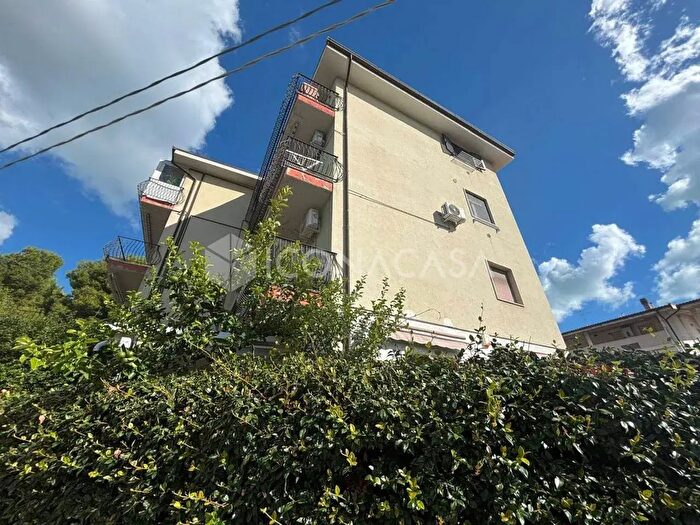 Appartamento trilocale in vendita in Contrada Stazione, San Salvo