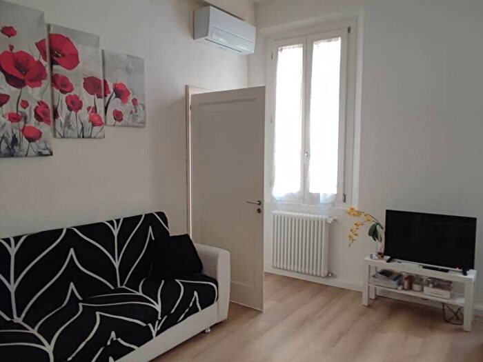 Appartamento trilocale in affitto in Corso Adriano, Centro Storico, Modena