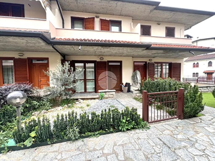 Casa quadrilocale in vendita in Via Attiraglio, Palazzolo SullOglio