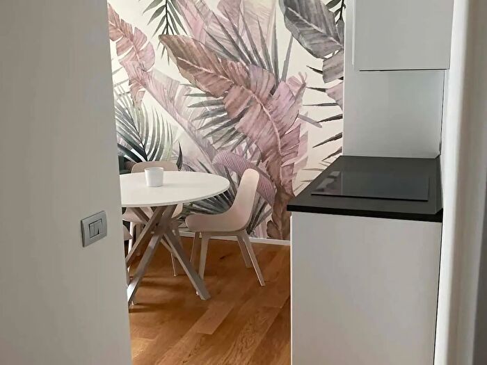 Appartamento monolocale in affitto in Alzaia Naviglio Grande, Milano