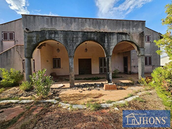 Casa in vendita in Strada Comunale San Giovannello, Enna