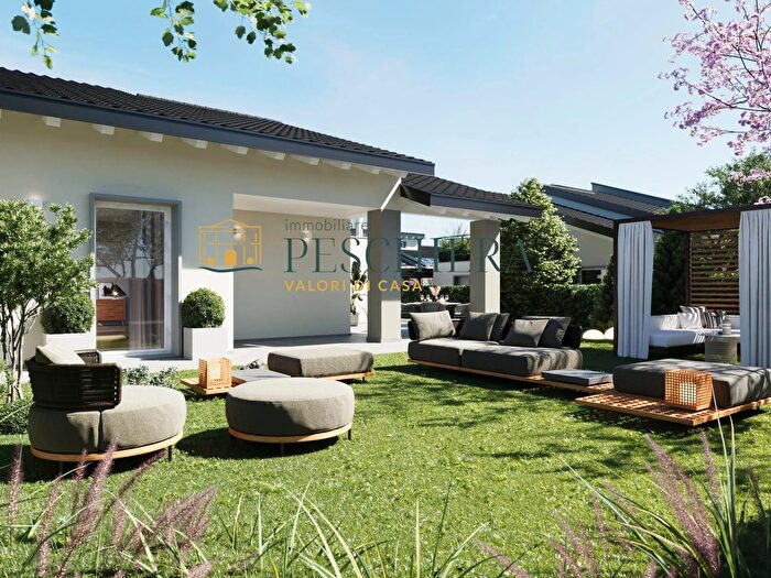 Casa quadrilocale in vendita in Località Broglie, Peschiera Del Garda