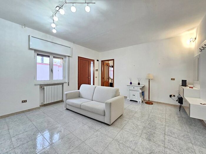 Appartamento trilocale in affitto in Via Mitili, Talsano San Donato, Taranto