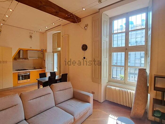 Appartamento bilocale in affitto in Via Del Carmine, Quadrilatero Romano, Torino