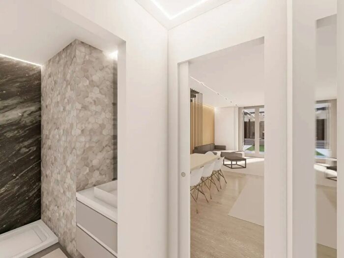 Appartamento con 6 locali in vendita in Via dell Arcivescovado, Torino