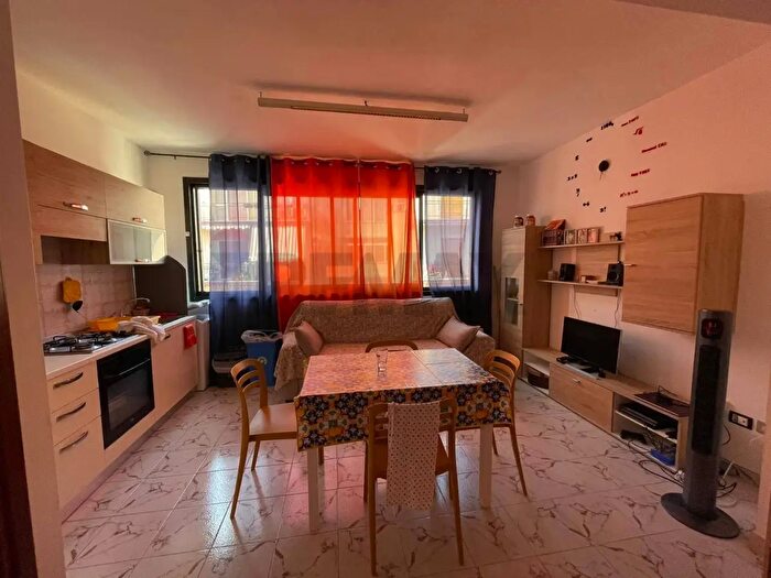 Appartamento bilocale in vendita in Via Augusta, Siracusa