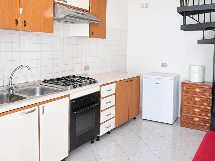 Appartamento bilocale in affitto in Via Tufi, Pieve, Lumezzane