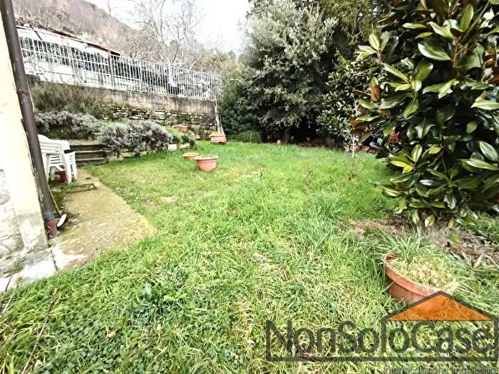 Casa quadrilocale in vendita in Via Emilio Giubilei, Vaiano