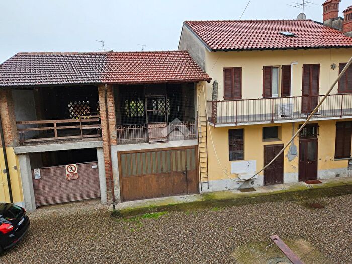 Casa bilocale in vendita in Via Armando Diaz, Corbetta