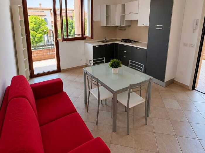 Appartamento trilocale in affitto in Via del Fiocco, Punta Marina, Ravenna