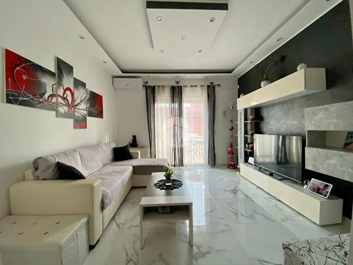 Appartamento trilocale in vendita in Via Cristoforo Colombo, Anzio