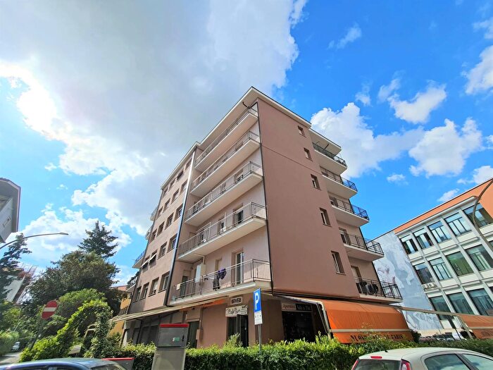 Appartamento con 5 locali in vendita in Via Borsellino, Rieti