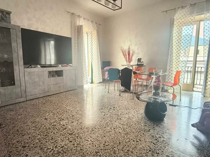 Appartamento quadrilocale in vendita in Via Sabotino, Torre Annunziata