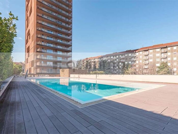 Appartamento bilocale in vendita in Via Carlo Imbonati, Dergano, Milano