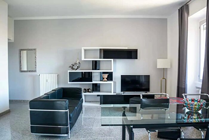 Appartamento monolocale in affitto in Piazza Umanitaria, Milano