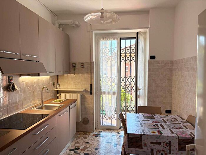 Appartamento bilocale in affitto in Via San Mamete, Quartiere Adriano, Milano