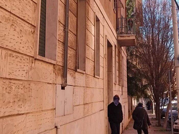 Appartamento trilocale in affitto in Via Giambattista Vico, Centro, Terni