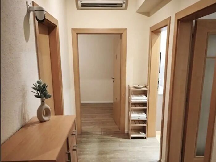 Appartamento trilocale in vendita in Rennstallweg Via Scuderie, Merano