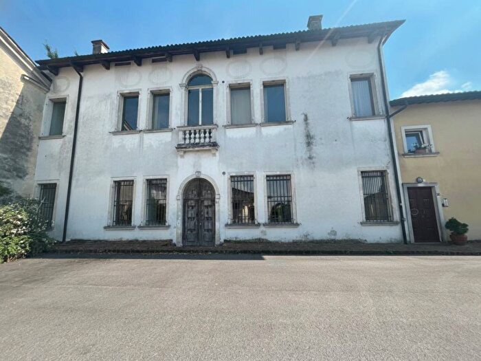 Appartamento monolocale in affitto in Via Zanella, Centro, Camisano Vicentino